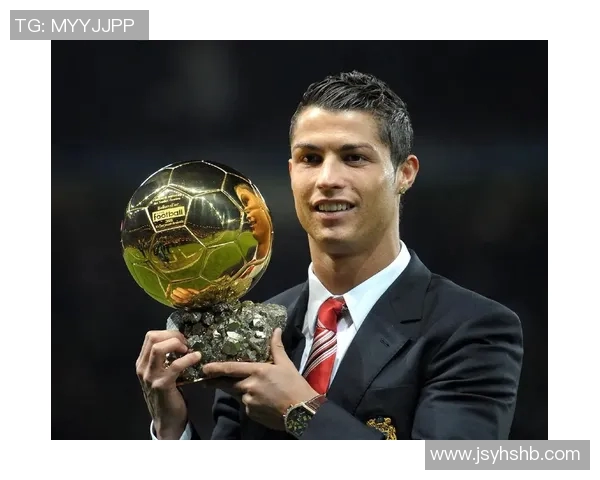 欧洲杯历史上最具代表性的足球球星盘点与荣誉解析