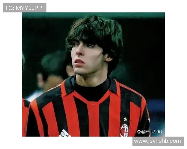 足球球星巅峰之年：他们如何在单季表现中创造历史与传奇